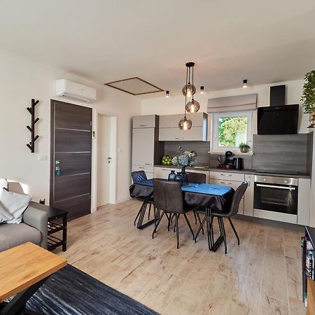 New Apartment Vivano V I D With Amazing View Zambratija  Ngoại thất bức ảnh