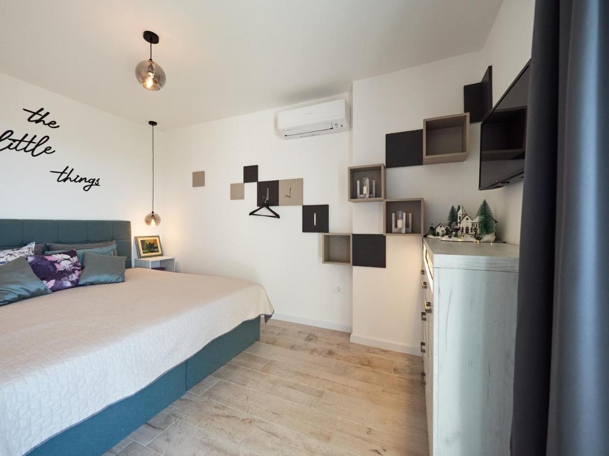New Apartment Vivano V I D With Amazing View Zambratija  Ngoại thất bức ảnh