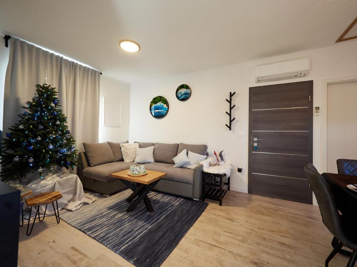 New Apartment Vivano V I D With Amazing View Zambratija  Ngoại thất bức ảnh
